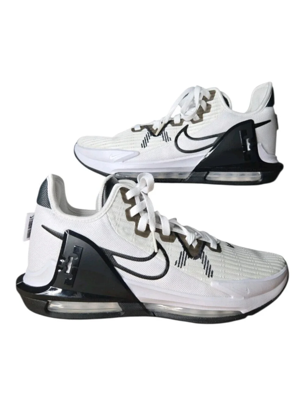 Nike Mens Lebron James Witness 6 VI TB Basketball Shoes 9.5 DO9843-100